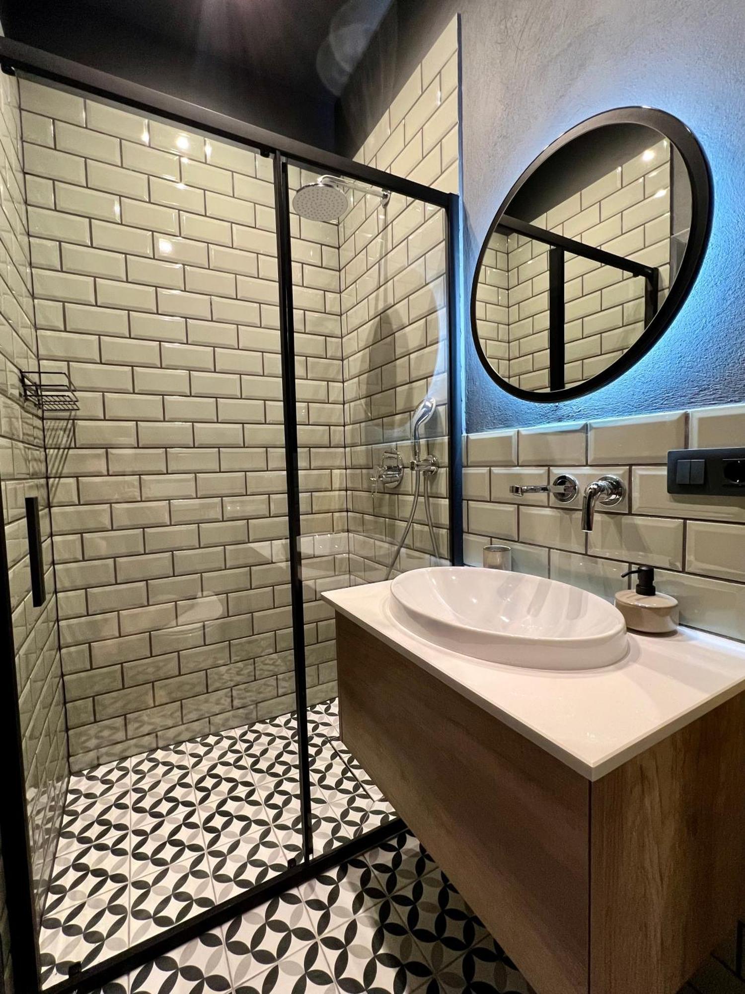 Art Apartment Glebova 利沃夫 外观 照片