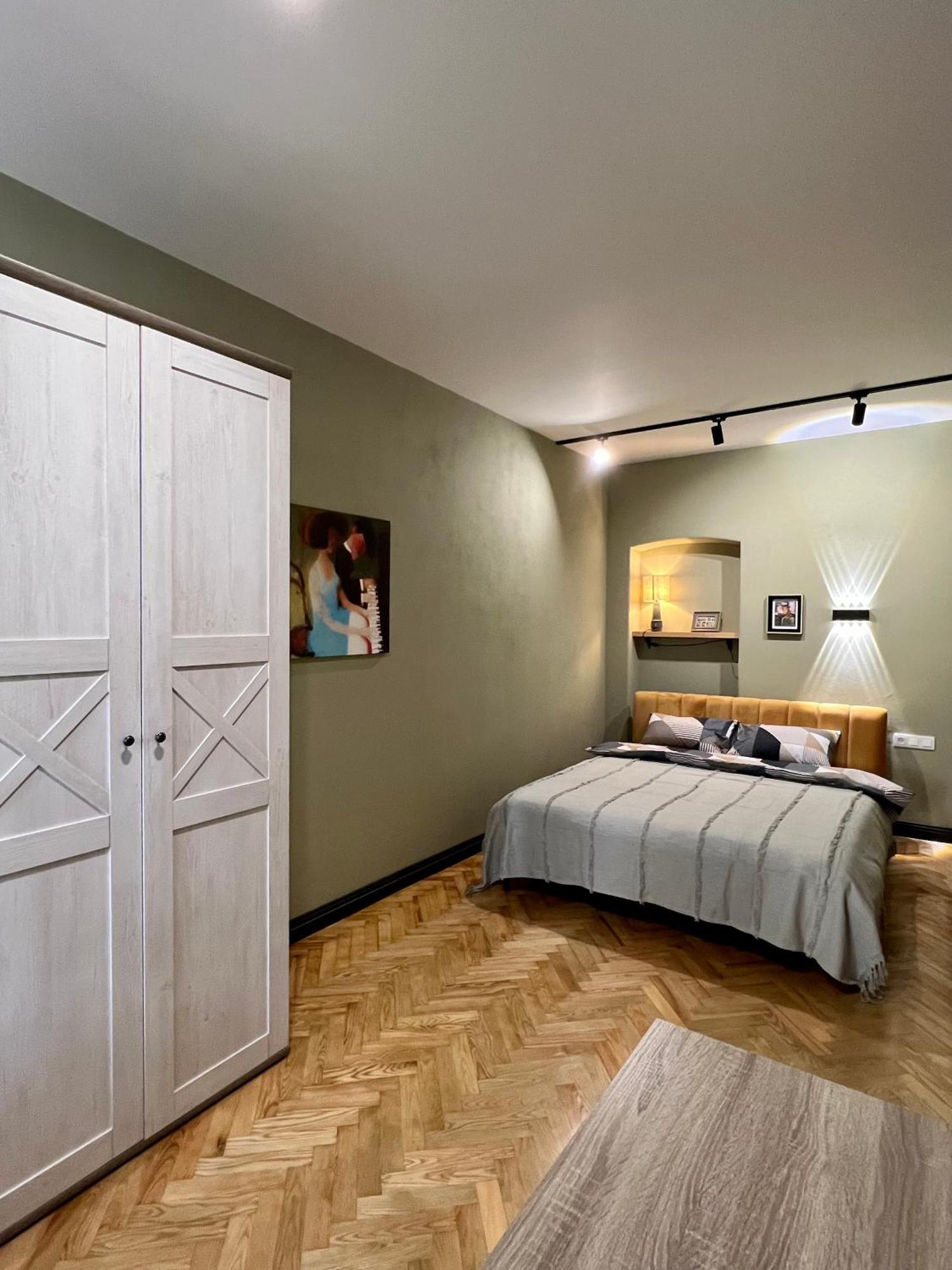 Art Apartment Glebova 利沃夫 外观 照片